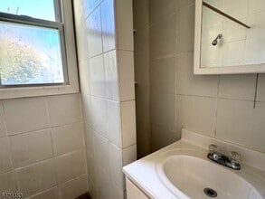 793 E 19th St in Paterson, NJ - Building Photo - Building Photo