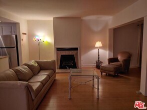 23918 De Ville Way in Malibu, CA - Building Photo - Building Photo