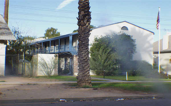 Thunderbird Apartments in Phoenix, AZ - Foto de edificio