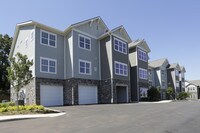 Building Photo - York Woods at Lake Murray Apartments in Columbia, South Carolina