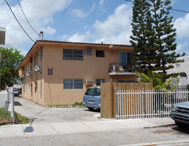 1127 SW 4th St Apartments