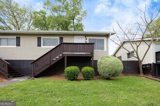 1040 Herndon St NW in Atlanta, GA - Building Photo - Building Photo