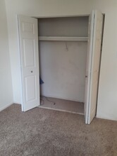 1624 Valley Dr in West Chester, PA - Building Photo - Building Photo