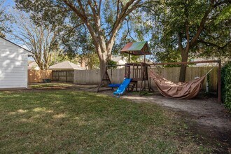 14947 Redwood Bend Trail in Houston, TX - Building Photo - Building Photo