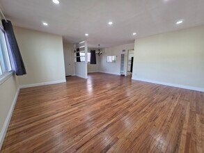 5457 Dorothy Dr in San Diego, CA - Building Photo - Building Photo