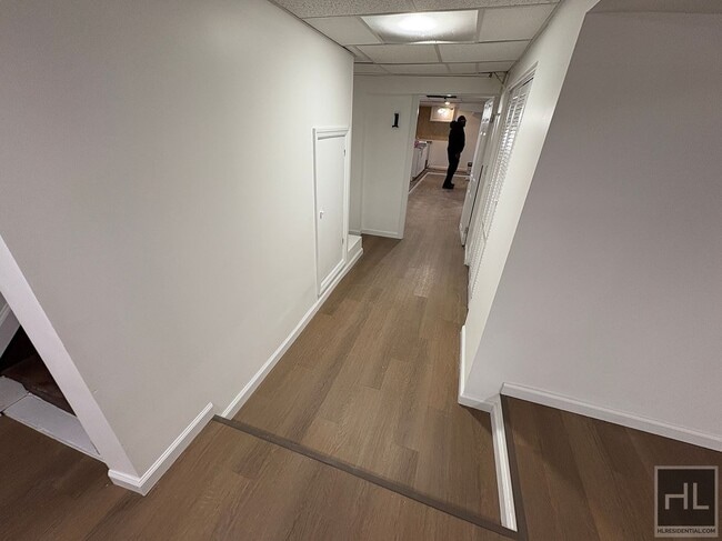 BAISLEY AVENUE, BRONX in Bronx, NY - Building Photo - Building Photo