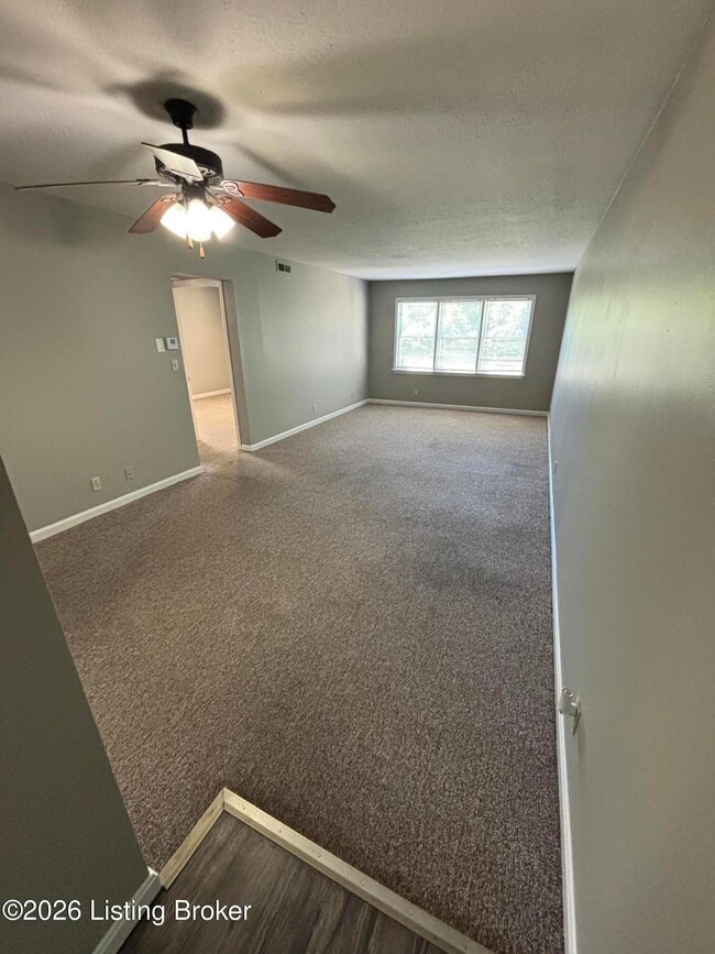 property at 319 Idlewylde Dr