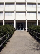 Sanford Hall in Charlotte, NC - Foto de edificio - Building Photo