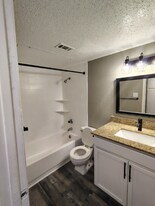 412 Summit Ave in Arlington, TX - Building Photo