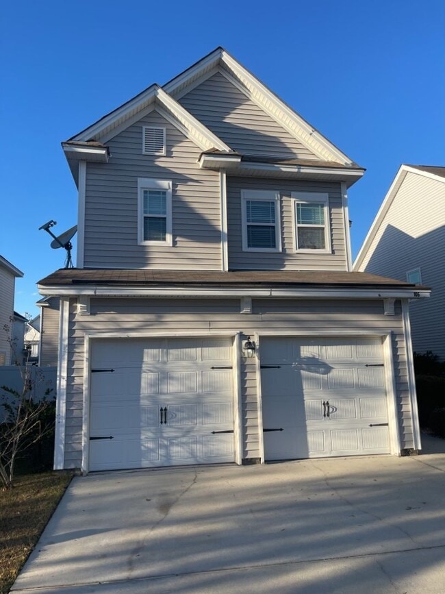 105 Summer Hill Way in Richmond Hill, GA - Building Photo - Building Photo