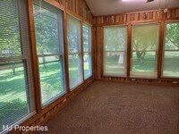 114 Stetson Dr photo'