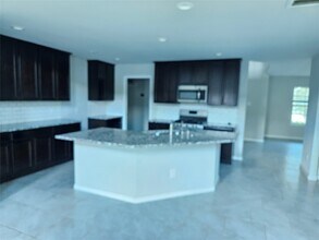 18439 Grayson Blf Wy in Richmond, TX - Building Photo - Building Photo