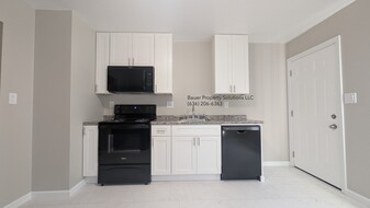 510 Cherry Ln in Warrenton, MO - Building Photo