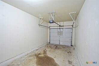 240 Anne Louise Dr in New Braunfels, TX - Building Photo - Building Photo