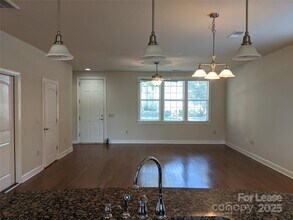 119 Steinbeck Wy in Mooresville, NC - Building Photo - Building Photo