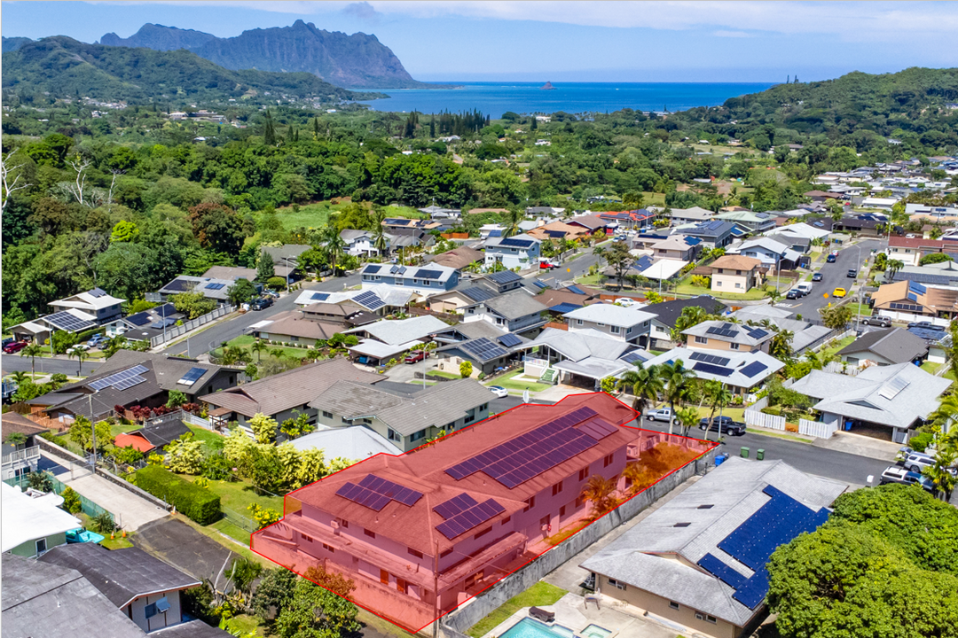 47-544 Hakuhale St in Kaneohe, HI - Foto de edificio