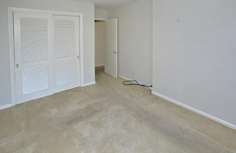 552 N Neville St in Pittsburgh, PA - Building Photo - Building Photo