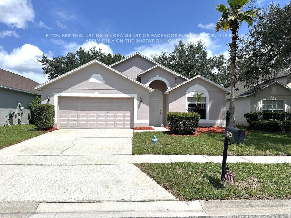 2114 Hammock Moss Dr in Orlando, FL - Building Photo