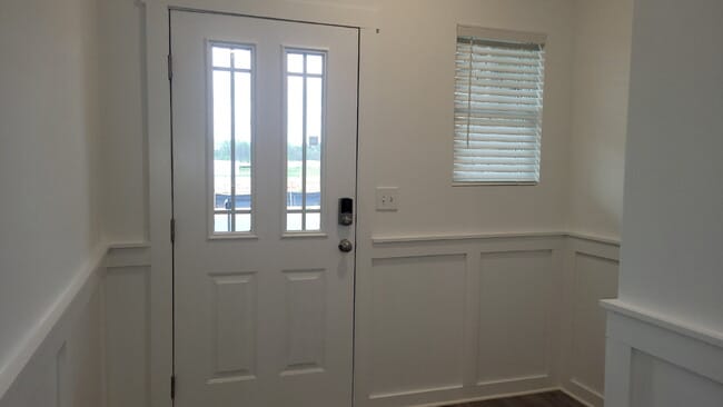 7589 Discovery Pt Dr NW in Huntsville, AL - Building Photo - Building Photo