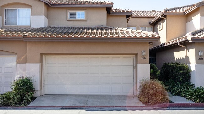 property at 2184 Lago Ventana