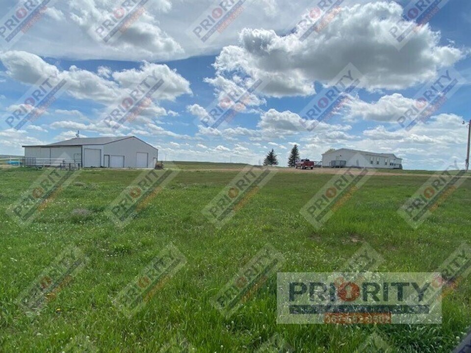 17 Spring Valley Ln in Gillette, WY - Building Photo