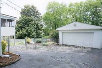 104 Belvoir Ave in Chattanooga, TN - Foto de edificio - Building Photo