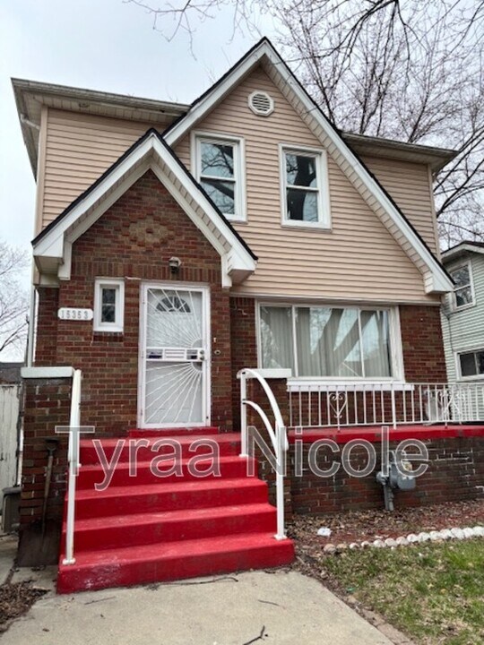 15353 Lauder St in Detroit, MI - Building Photo