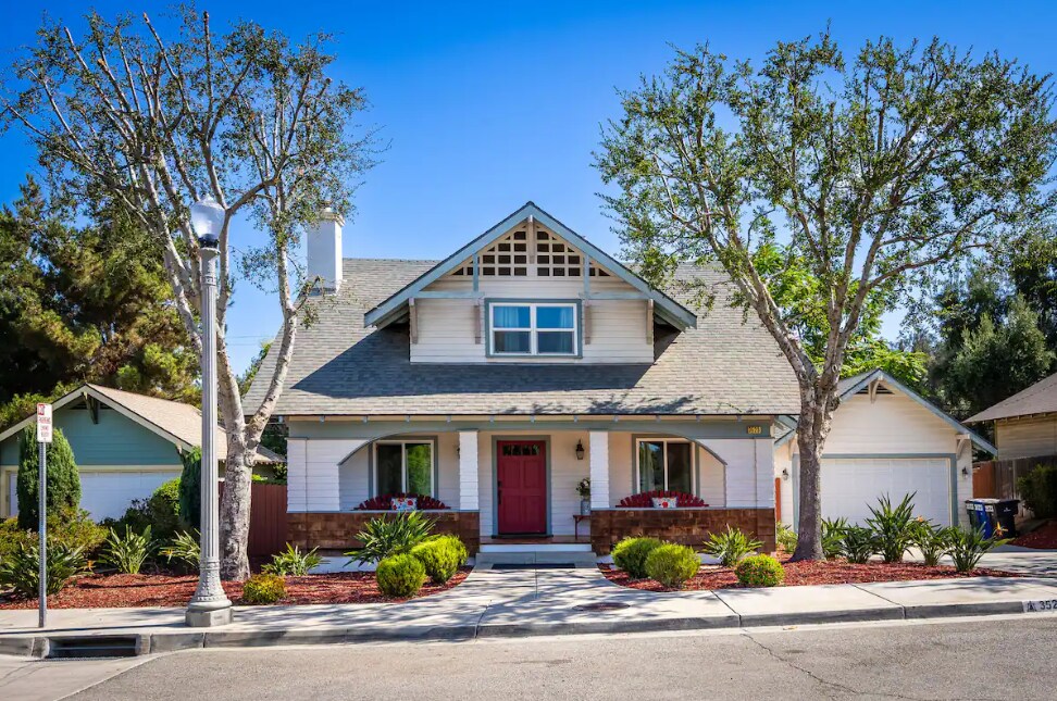 3523 Twogood Ln in Riverside, CA - Building Photo