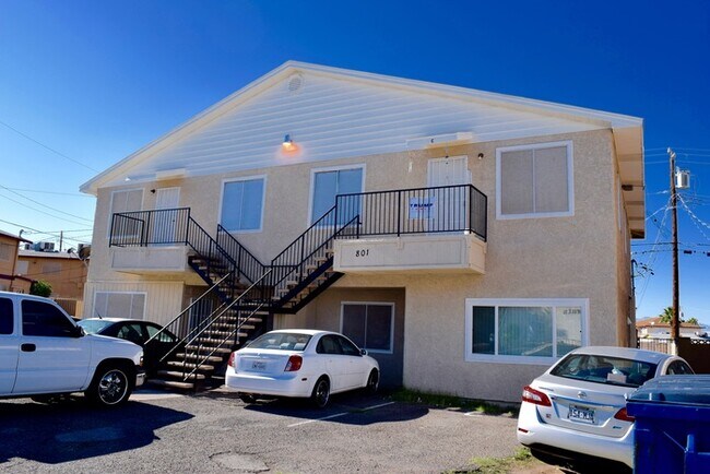 801 N Major Ave-Unit -Apt C in Henderson, NV - Building Photo - Building Photo