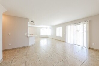 12209 W Flanagan St in Avondale, AZ - Building Photo - Building Photo