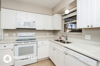 1512 Eagle Ave NW in Palm Bay, FL - Building Photo - Building Photo