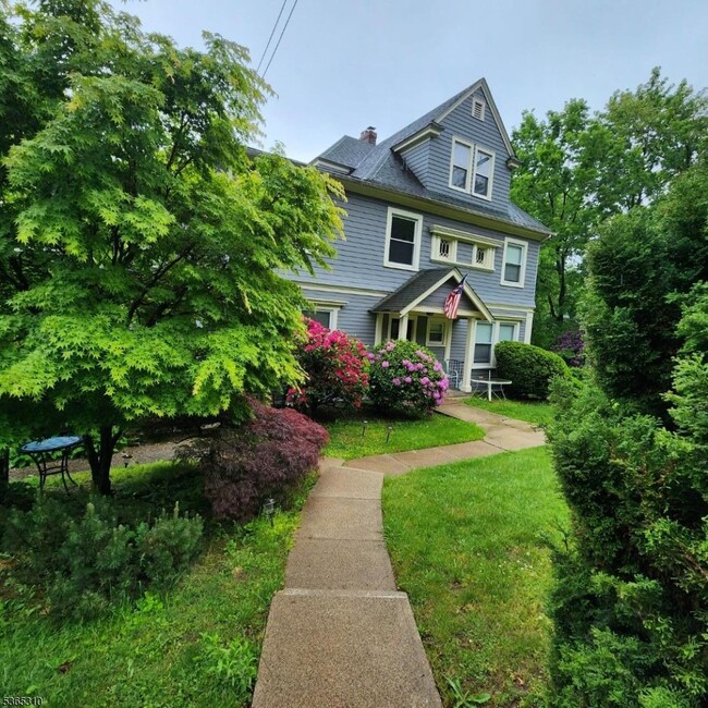 property at 1283 Valley Rd