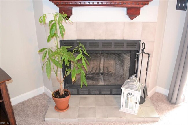 1040 Spotswood Ave in Norfolk, VA - Building Photo - Building Photo