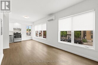506-506 Gladstone Ave in Ottawa, ON - Building Photo - Building Photo