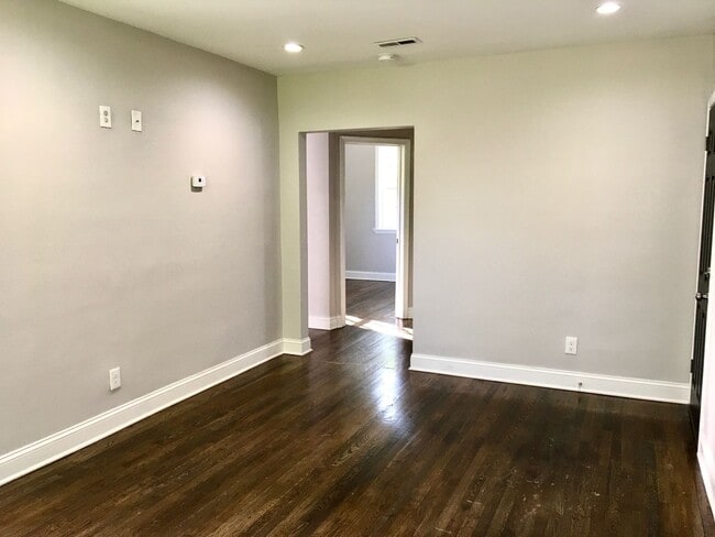 1111 Gleneagle Rd in Baltimore, MD - Building Photo - Building Photo