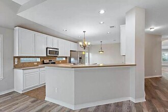 3201 Winding Shore Ln in Pflugerville, TX - Building Photo - Building Photo