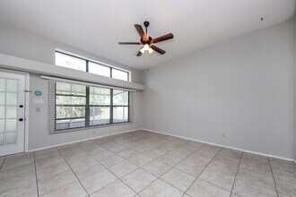 5237 Desmond Ln in Orlando, FL - Building Photo - Building Photo