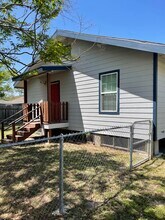 507 Short St in Sinton, TX - Building Photo - Building Photo