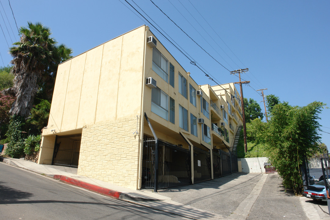 Valley View Apartments in Studio City, CA - Building Photo