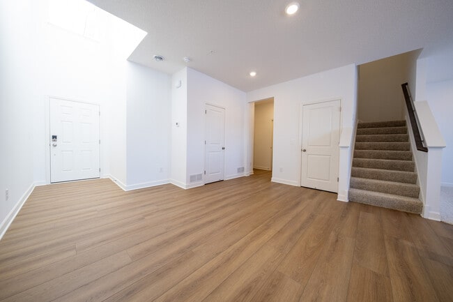 2255 Tyrone Dr in Shakopee, MN - Building Photo - Building Photo