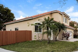 1721 SE 16th Ave in Homestead, FL - Building Photo - Building Photo
