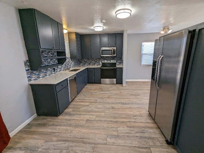 1420 Glenwood Ave in Odessa, TX - Building Photo - Building Photo