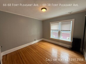 66-68-68 Fort Pleasant Ave in Springfield, MA - Building Photo - Building Photo