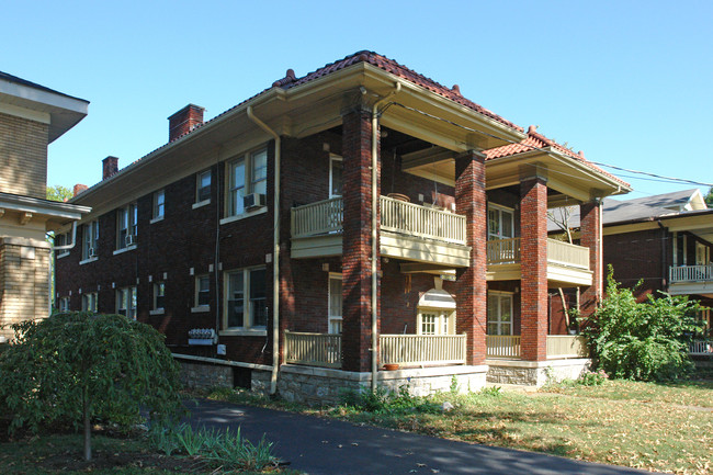 Desha Apartments in Lexington, KY - Foto de edificio - Building Photo