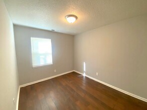 896 Leacrest Ave in Memphis, TN - Building Photo - Building Photo