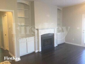 320 Nelson Ln in Clayton, NC - Building Photo - Building Photo