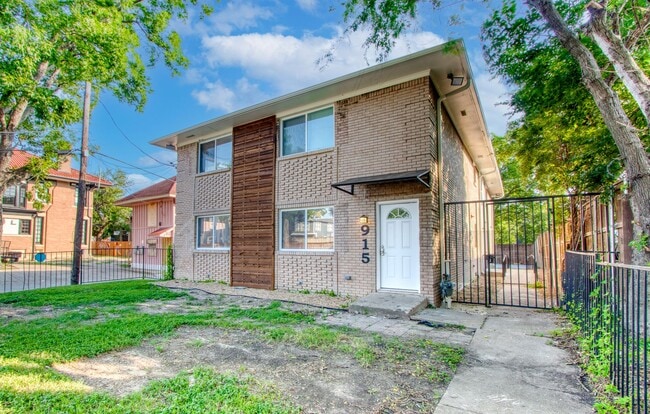 property at 915 Grigsby Ave
