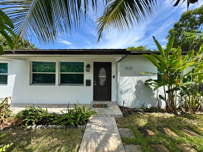 property at 2520 Ridgeway Ave