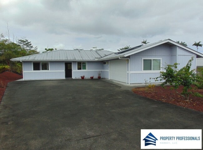 property at 722 La Hou St