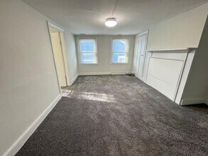 70 Main St in Cold Spring, NY - Building Photo - Building Photo